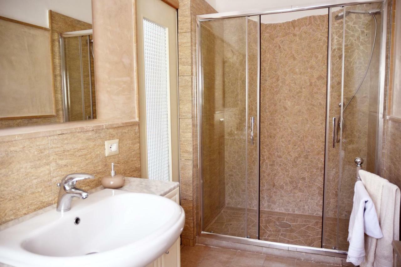 B&B In Centro Alghero Eksteriør billede
