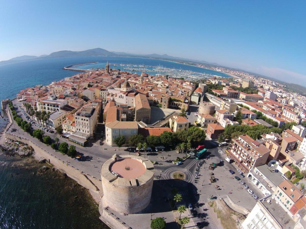 B&B In Centro Alghero Eksteriør billede
